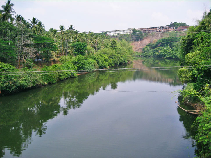 kadalundi-river