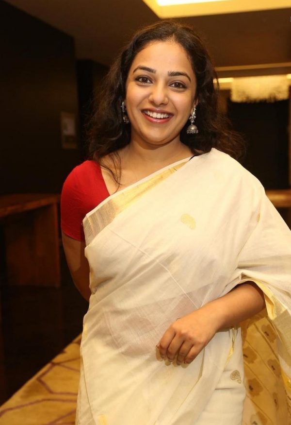 Actress Kerala Traditional Dress (3)
