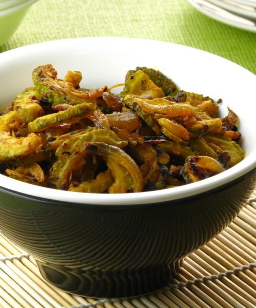Pavakka Mezhukkupuratti
